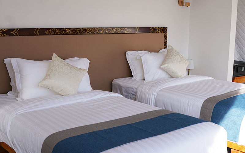 Deluxe Superior Domes